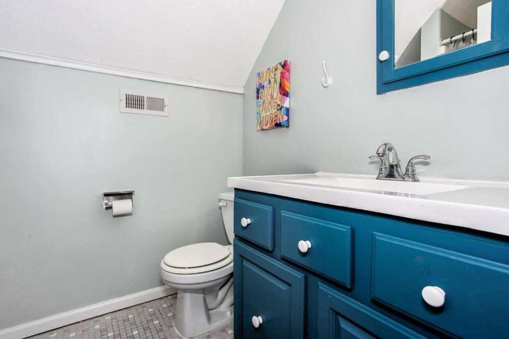 Wow! Spacious Retreat & Amazing Yard 2400+4Bd/3Bth Wichita Extérieur photo